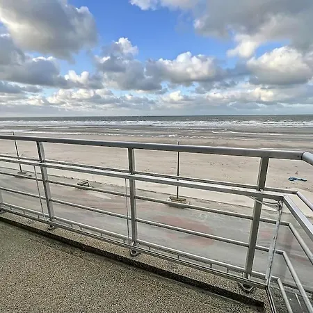 Front De Mer Apartmán *